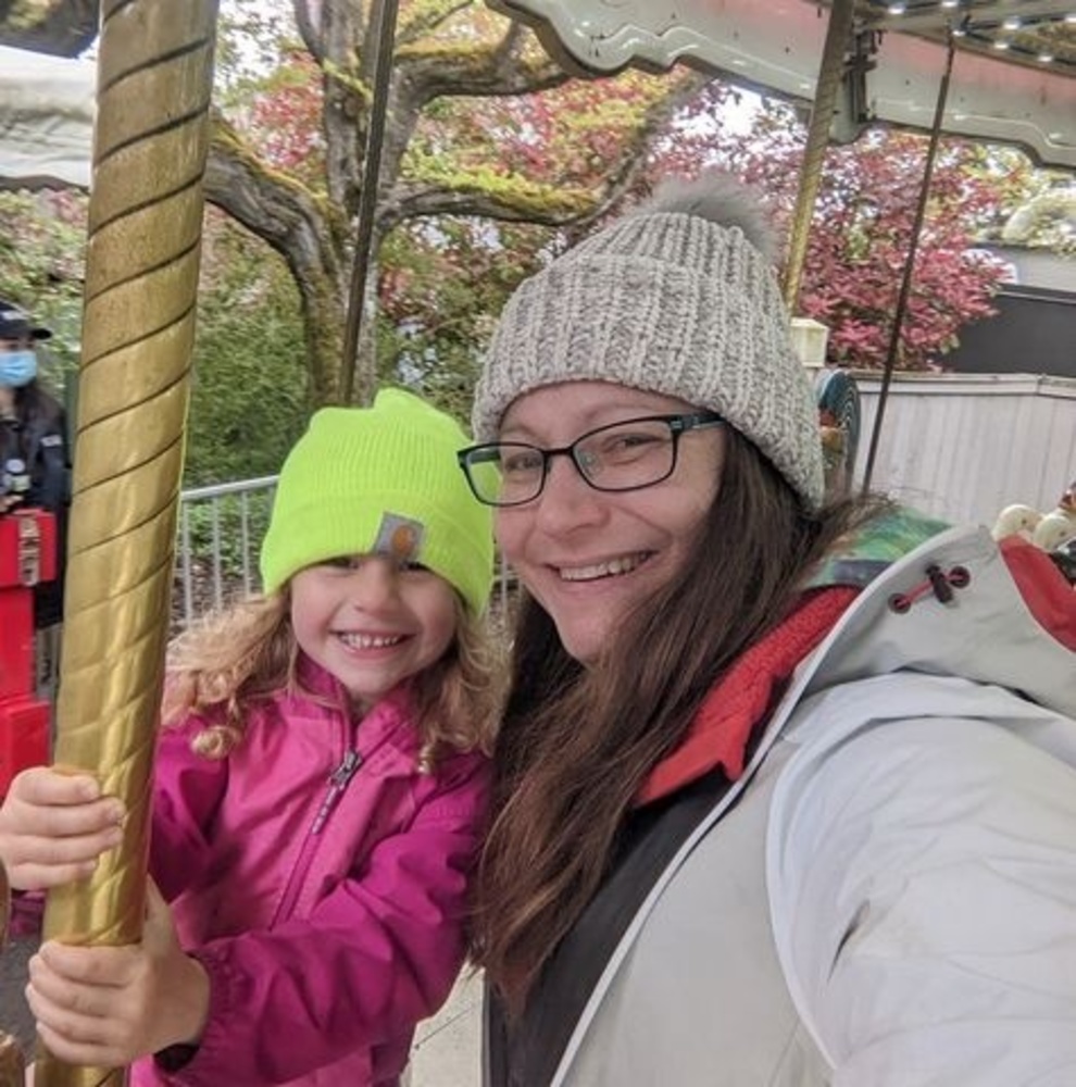 Meet your Posher, Stephanie